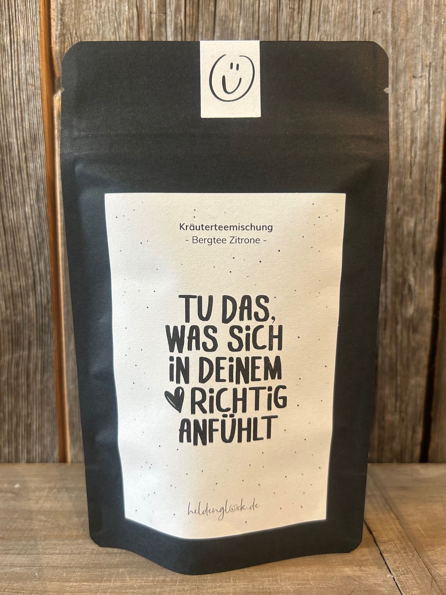 Tee "Tu was sich in deinem Herzen richtig anfühlt"